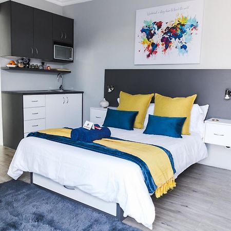 Wanderlust Private Studio Apartment Langebaan Εξωτερικό φωτογραφία